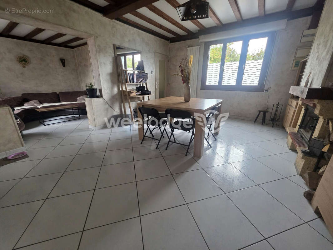 Maison à LA SENTINELLE