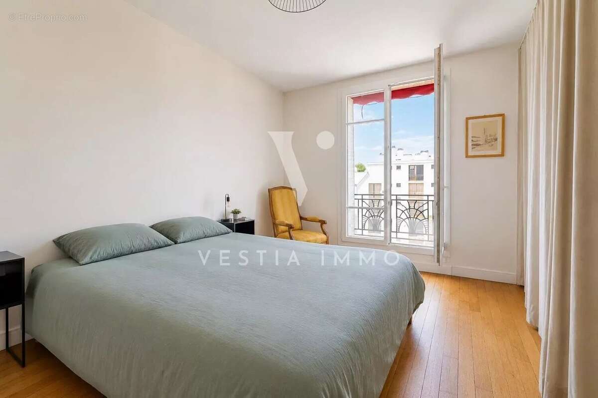 Appartement à ASNIERES-SUR-SEINE