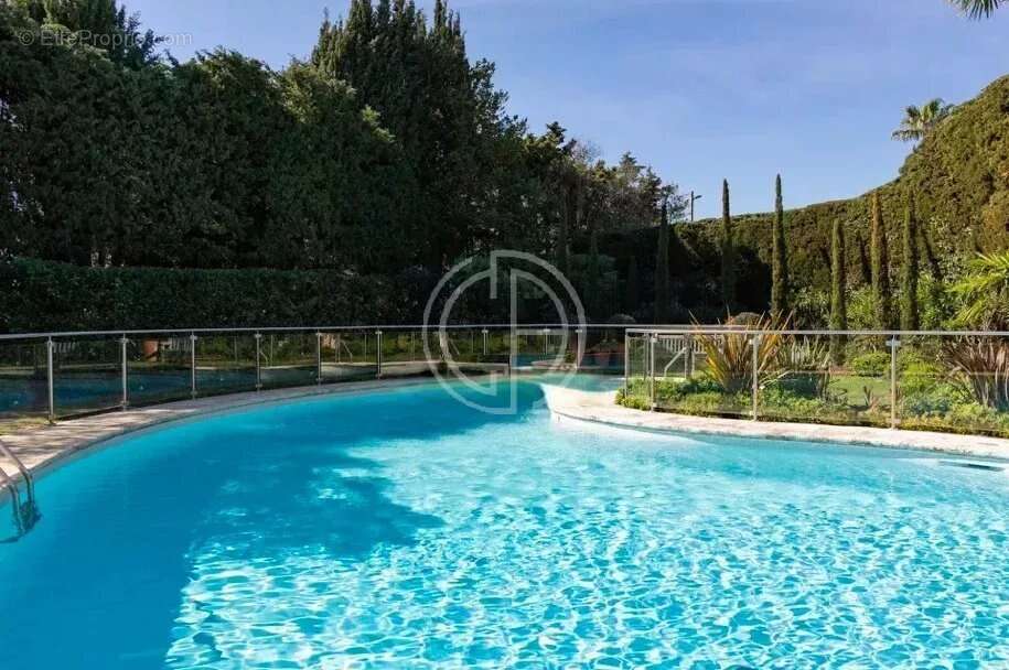 CANNES - Appartement vue mer - Haut standing - photo 9
