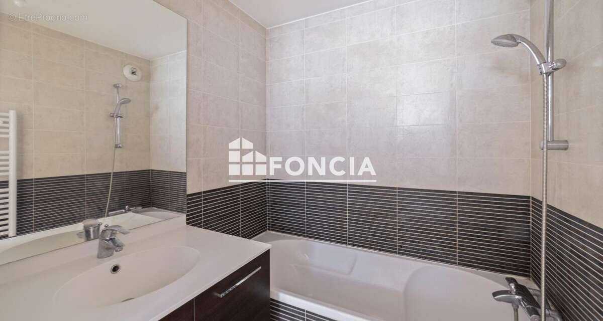 Appartement à LYON-3E