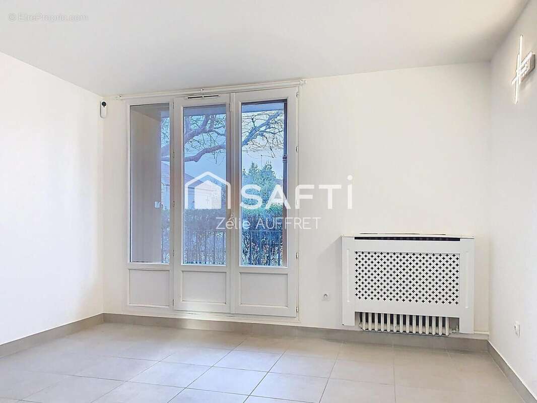 Photo 2 - Appartement à NOISY-LE-SEC