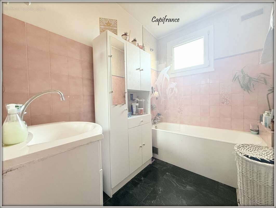 Drancy - immeuble 2 appartements f3 + garages + jardin - photo 17