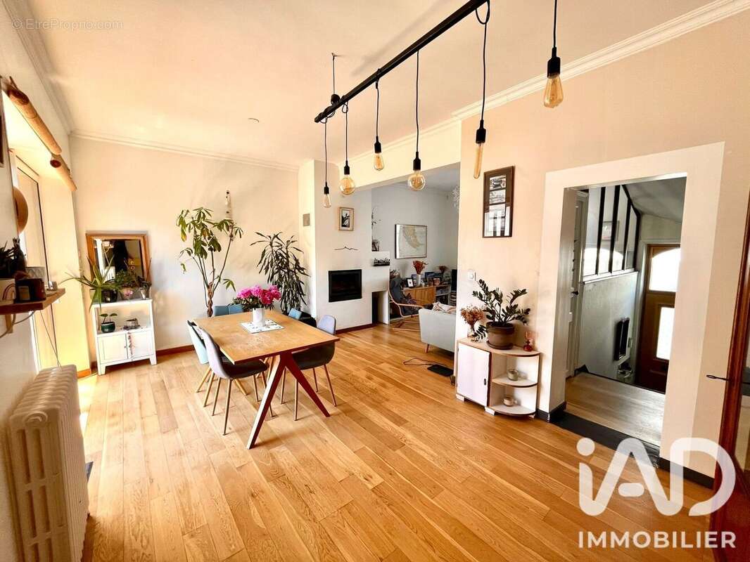 Maison 130 m² à Saint-Nazaire  - photo 4