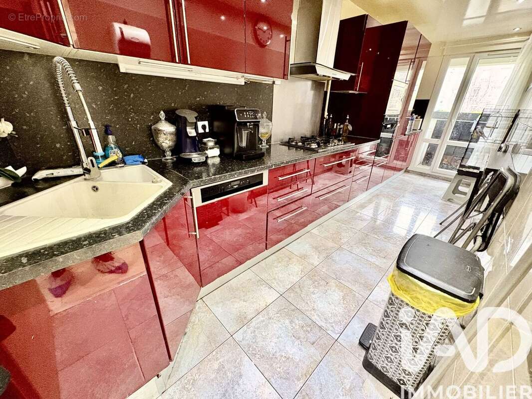 Photo 2 - Appartement à ARGENTEUIL