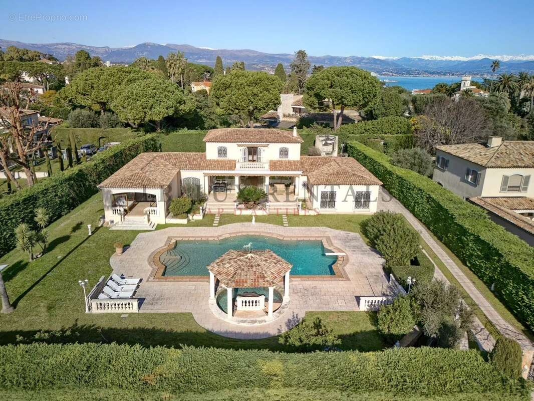 Maison à ANTIBES