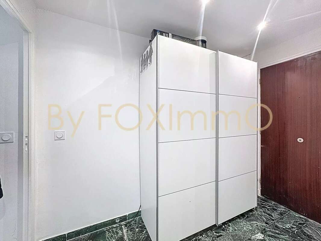 Appartement à VILLENEUVE-LOUBET