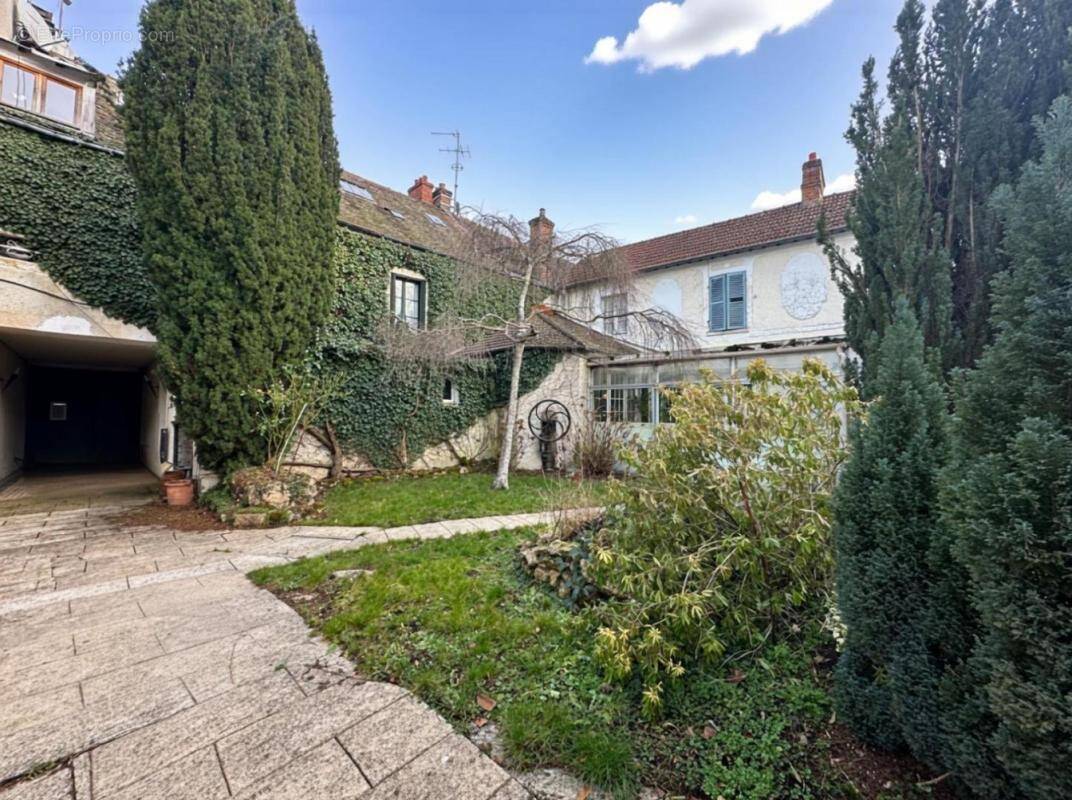 Maison à SAINT-VRAIN