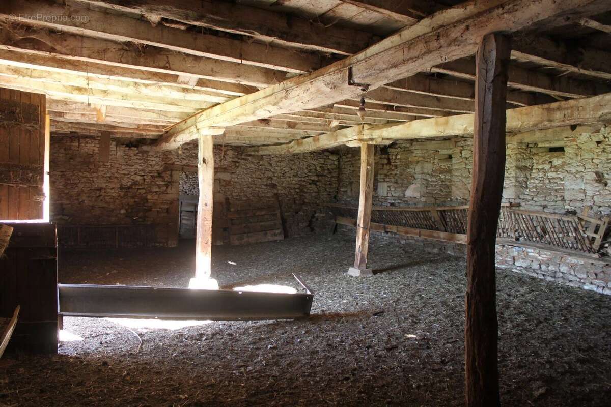 Maison à CANIAC-DU-CAUSSE