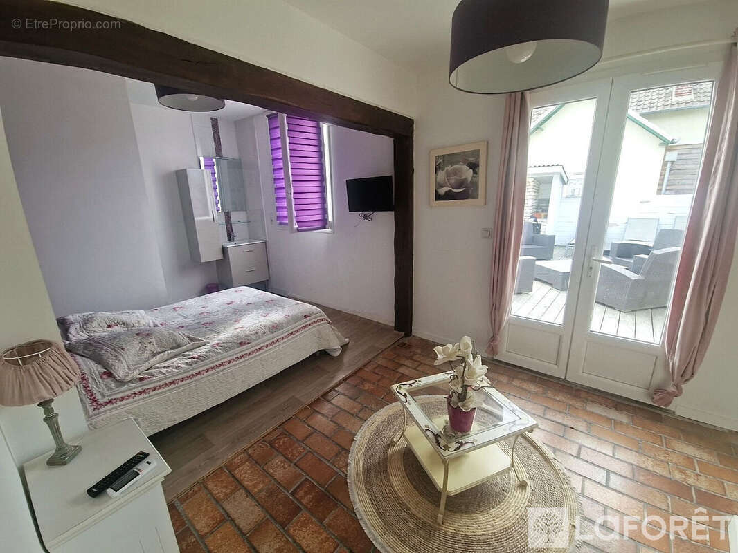 Maison à MERVILLE-FRANCEVILLE-PLAGE