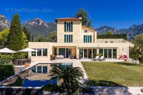 Maison 366 m² à Menton  - photo 2