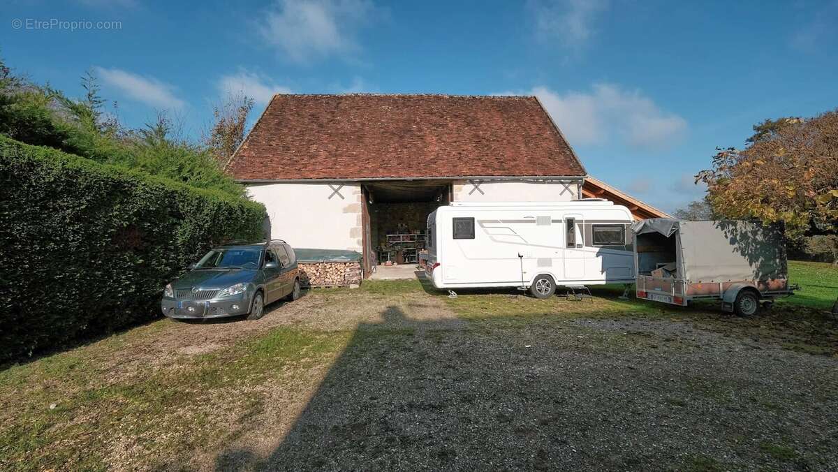 Maison à CHAMPALLEMENT