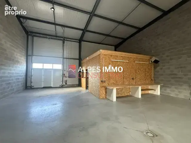 Commerce 204 m² à vendre à Rumilly (74150) - photo 2