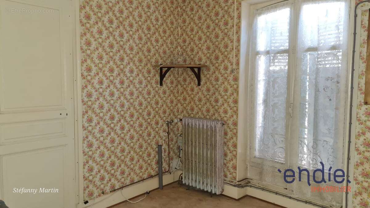 Maison à CHATEAUMEILLANT