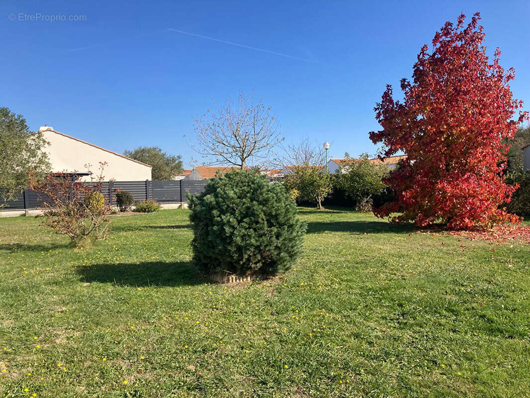 Maison à L&#039;AIGUILLON-SUR-VIE