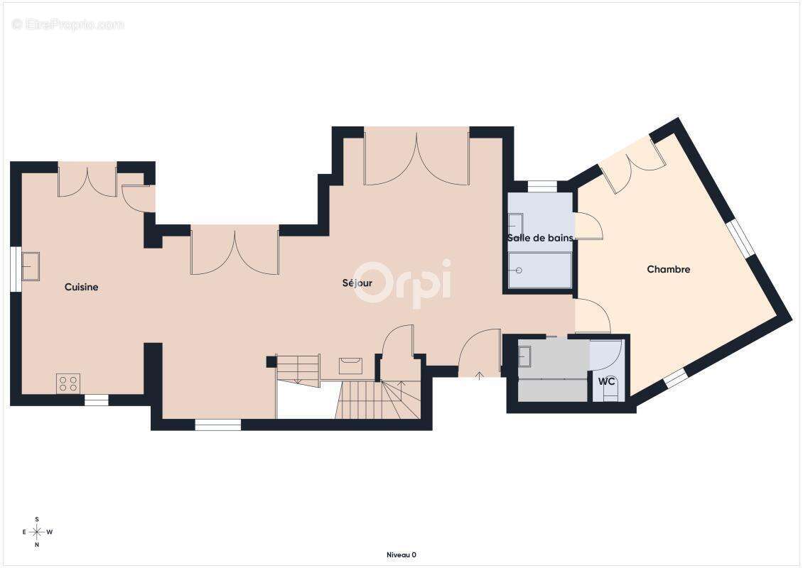 Maison à LA ROQUETTE-SUR-SIAGNE