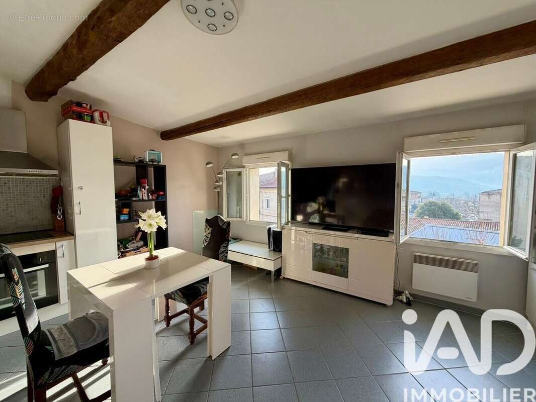 Photo 6 - Appartement à CUGES-LES-PINS