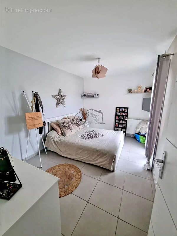 Maison à LA TOUR-D'AIGUES