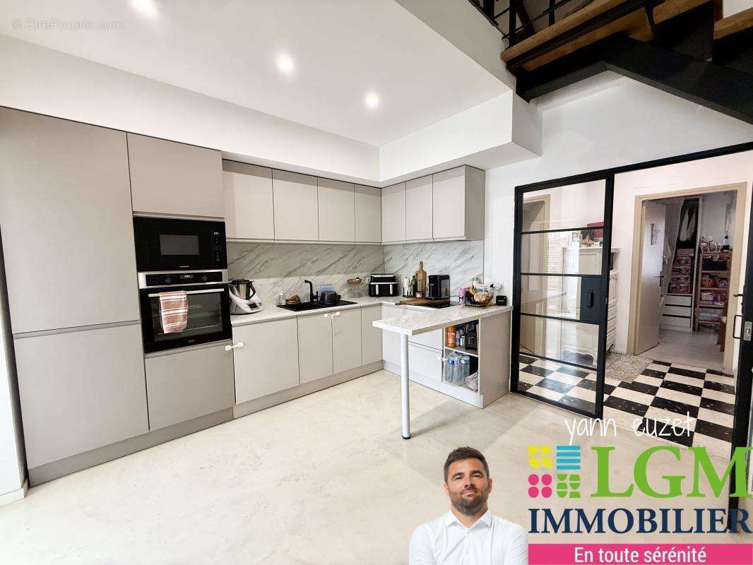 Appartement à LUNEL