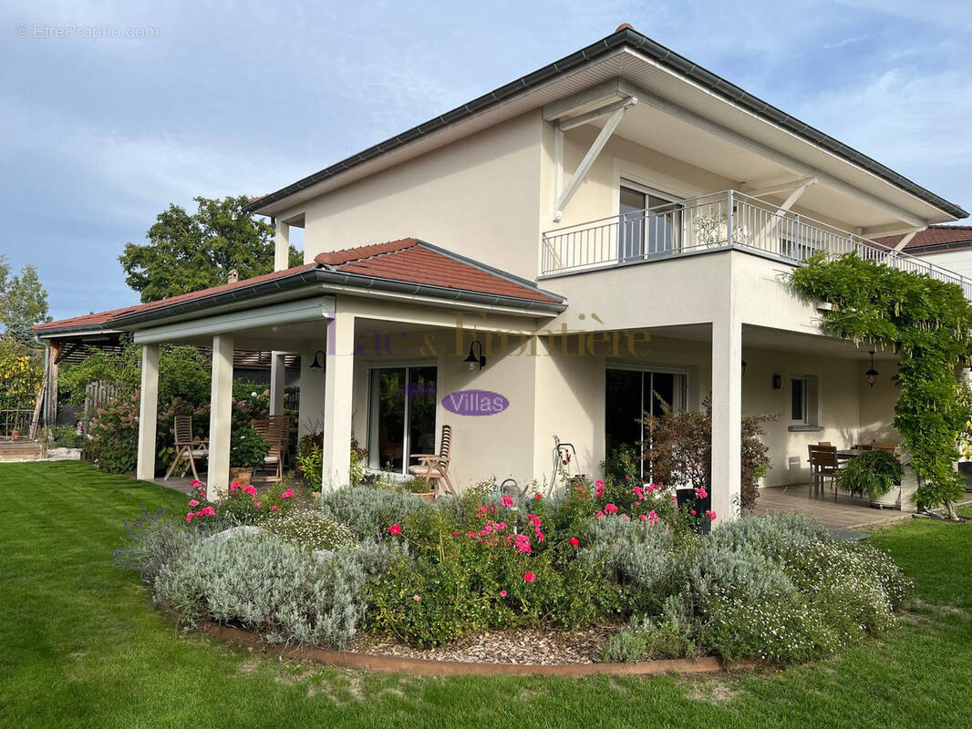 Maison à MESSERY