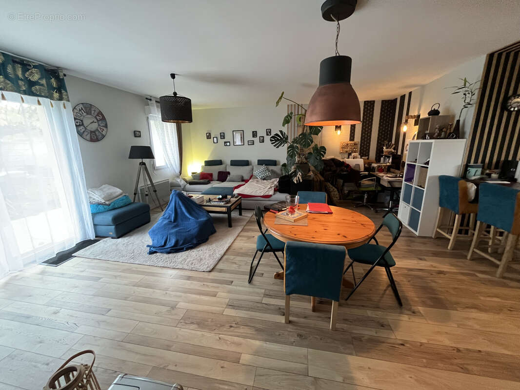 Maison à LA REOLE