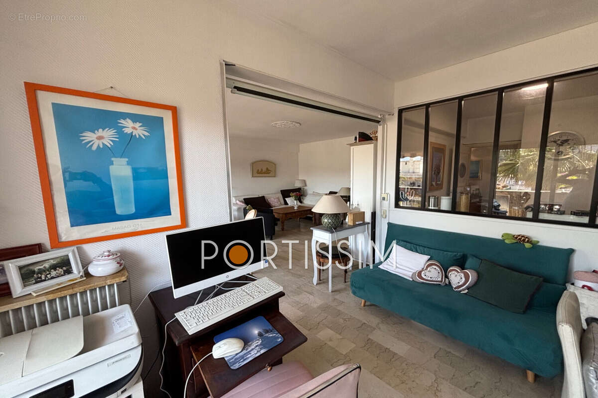 Appartement à CAGNES-SUR-MER