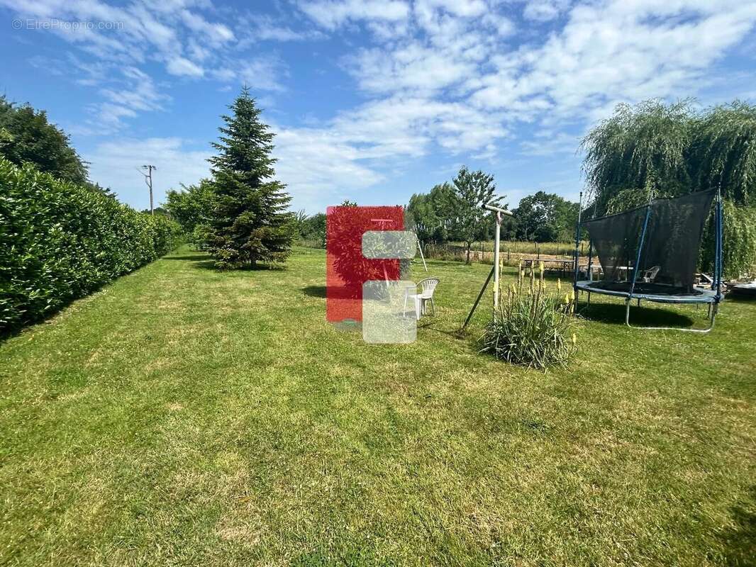 Maison à COURTERANGES