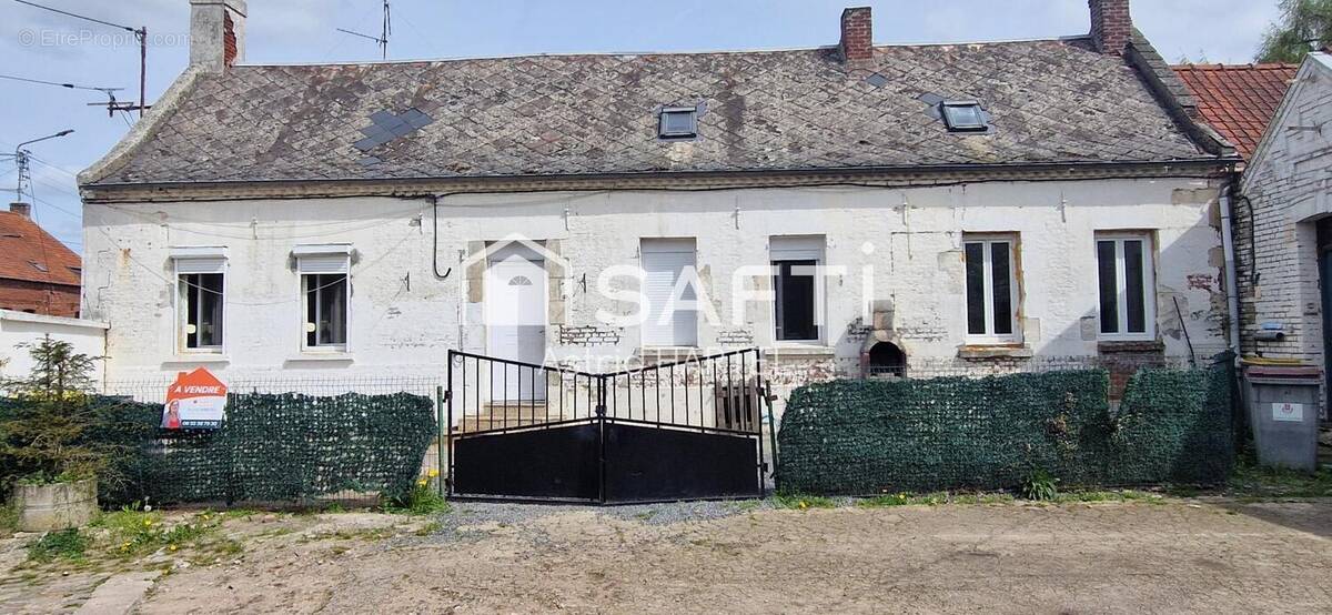 Photo 1 - Maison à VILLERS-OUTREAUX
