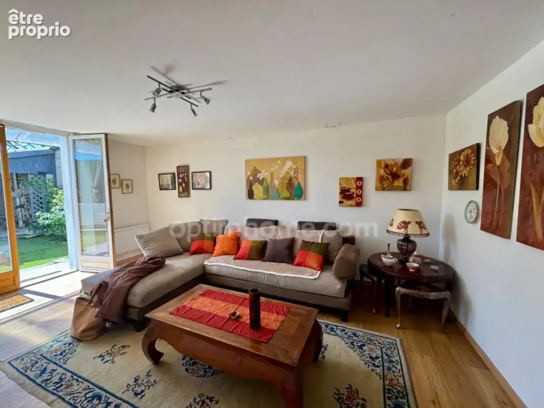 Maison de bourg – saint-sulpice-les-feuilles (87) - photo 2