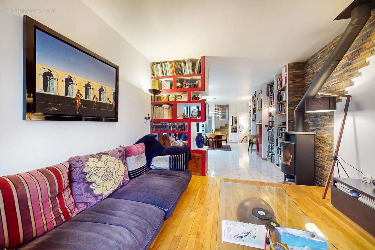 Maison à SAINT-MAUR-DES-FOSSES