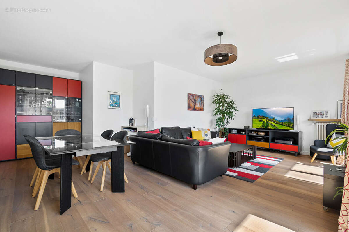 Appartement à SURESNES