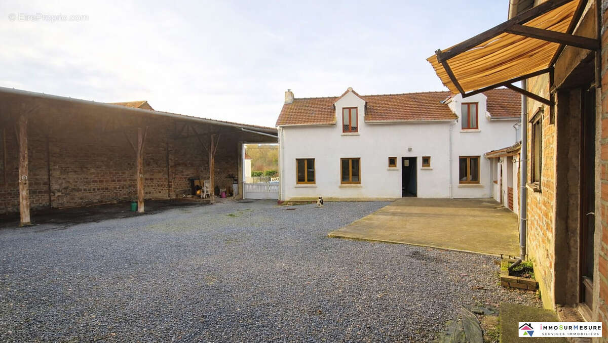 Maison à REBREUVIETTE