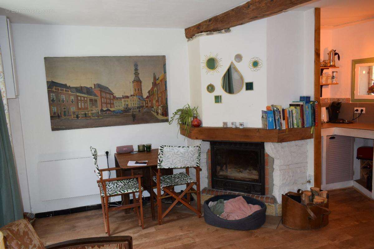 Maison à QUILLAN