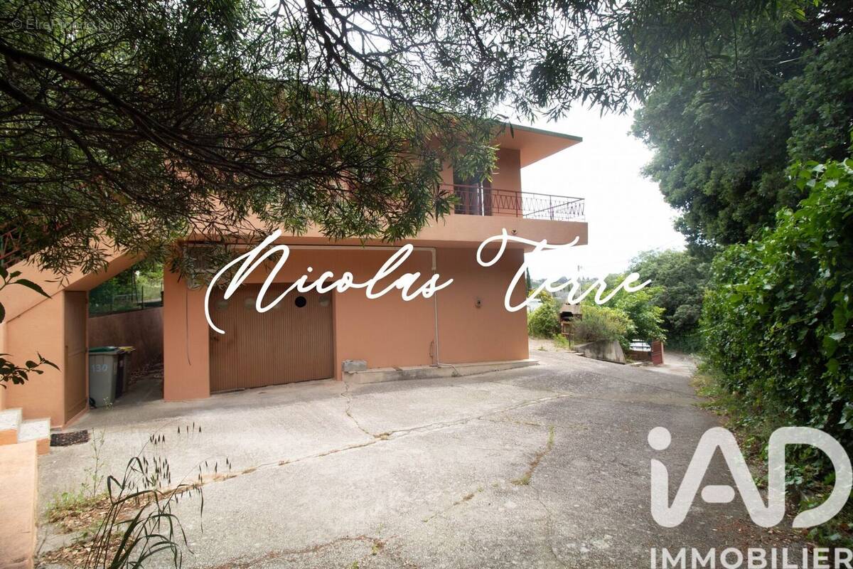 Photo 1 - Maison à SIX-FOURS-LES-PLAGES