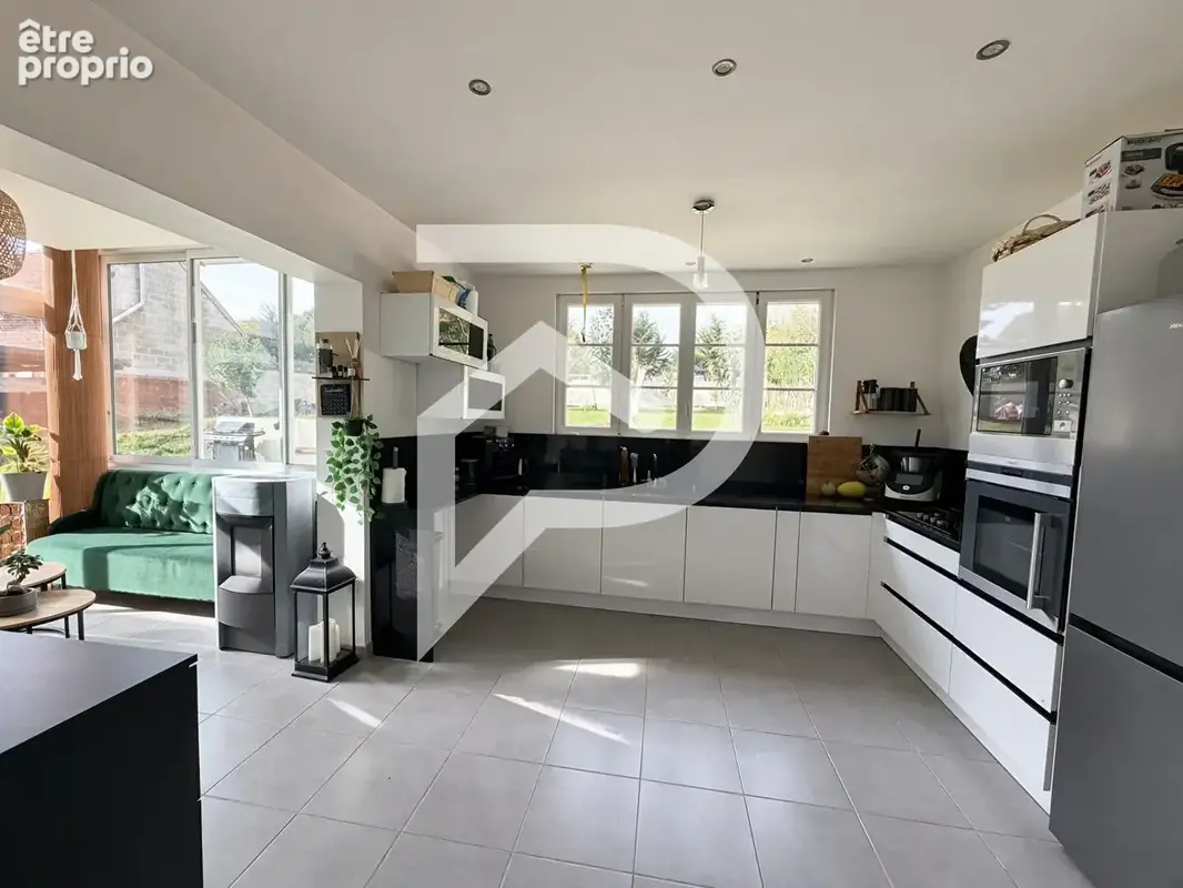 Maison Hénonville 8 pièce(s) 156 m2 - photo 4
