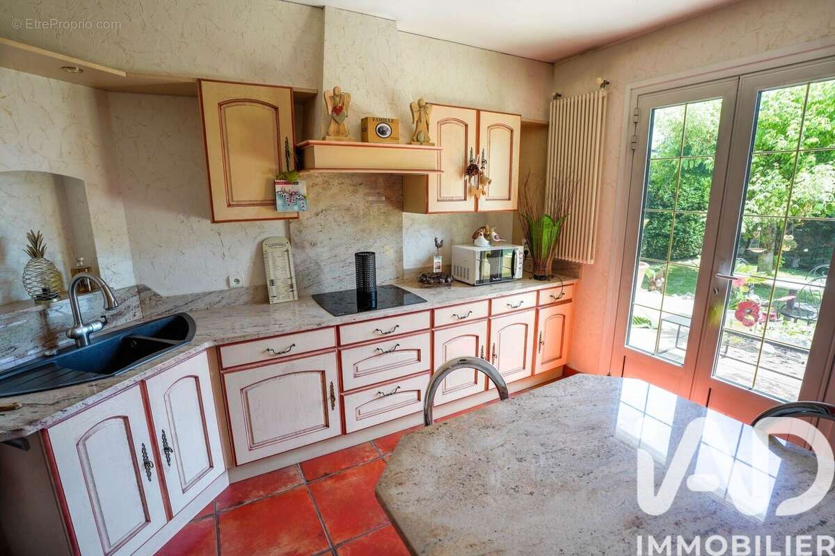 Photo 2 - Maison à PERONNAS