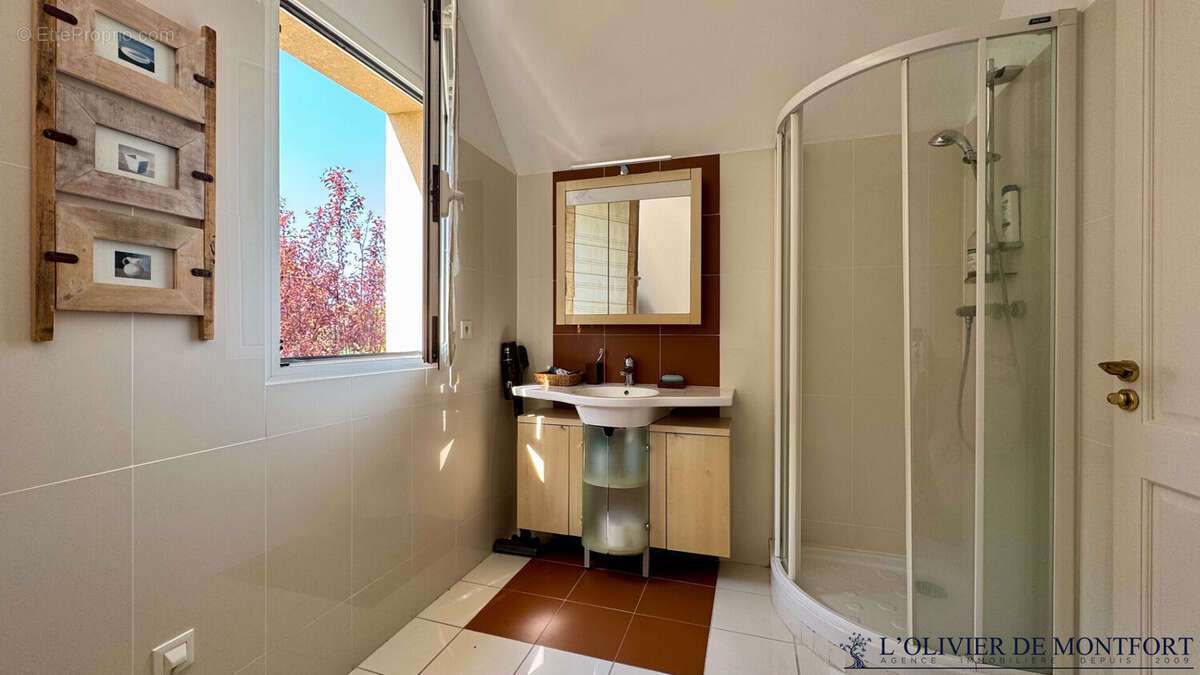 Maison à MONTFORT-L'AMAURY