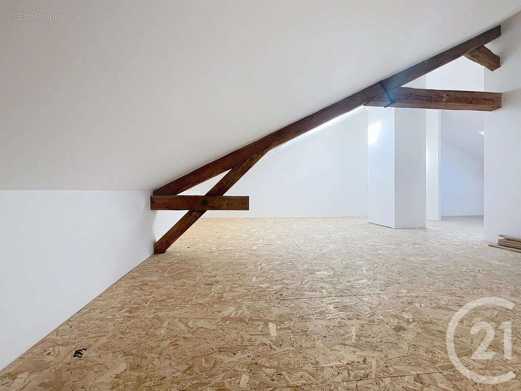 Maison à THAON-LES-VOSGES