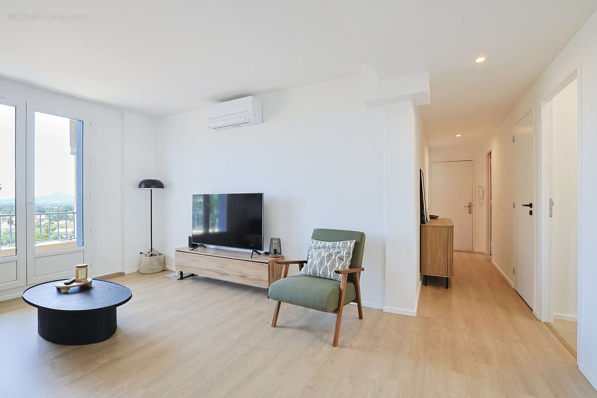 Appartement à LA FARLEDE