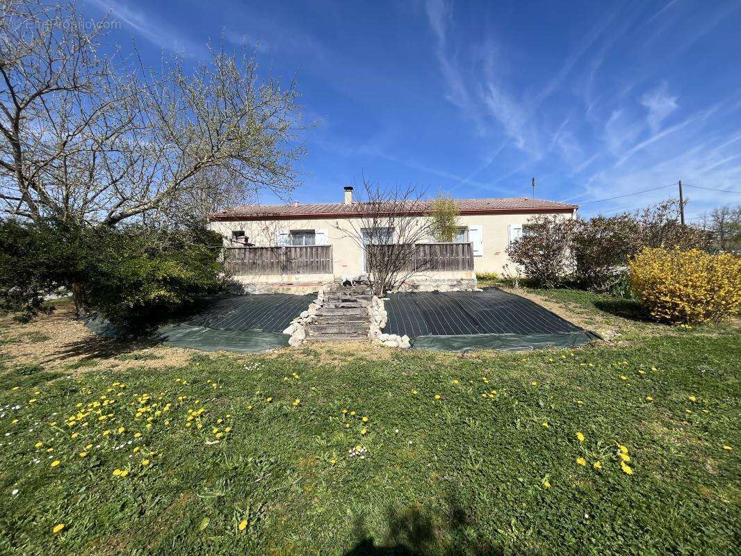 Maison à LAPLUME