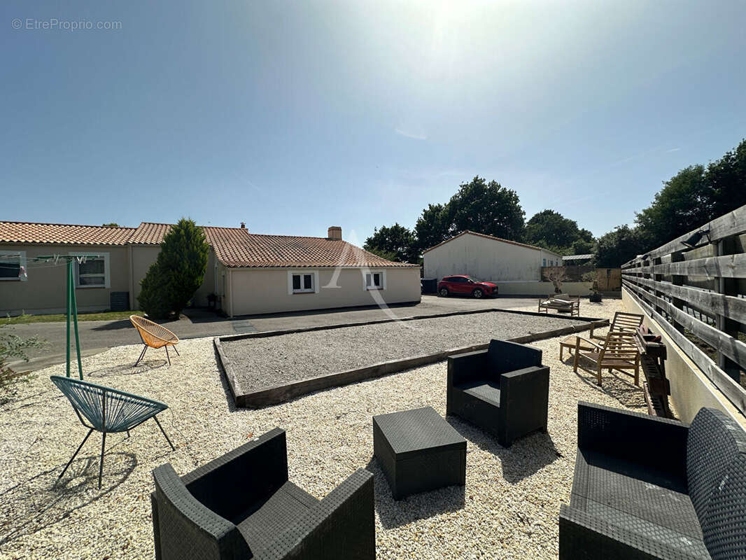 Maison à AIZENAY