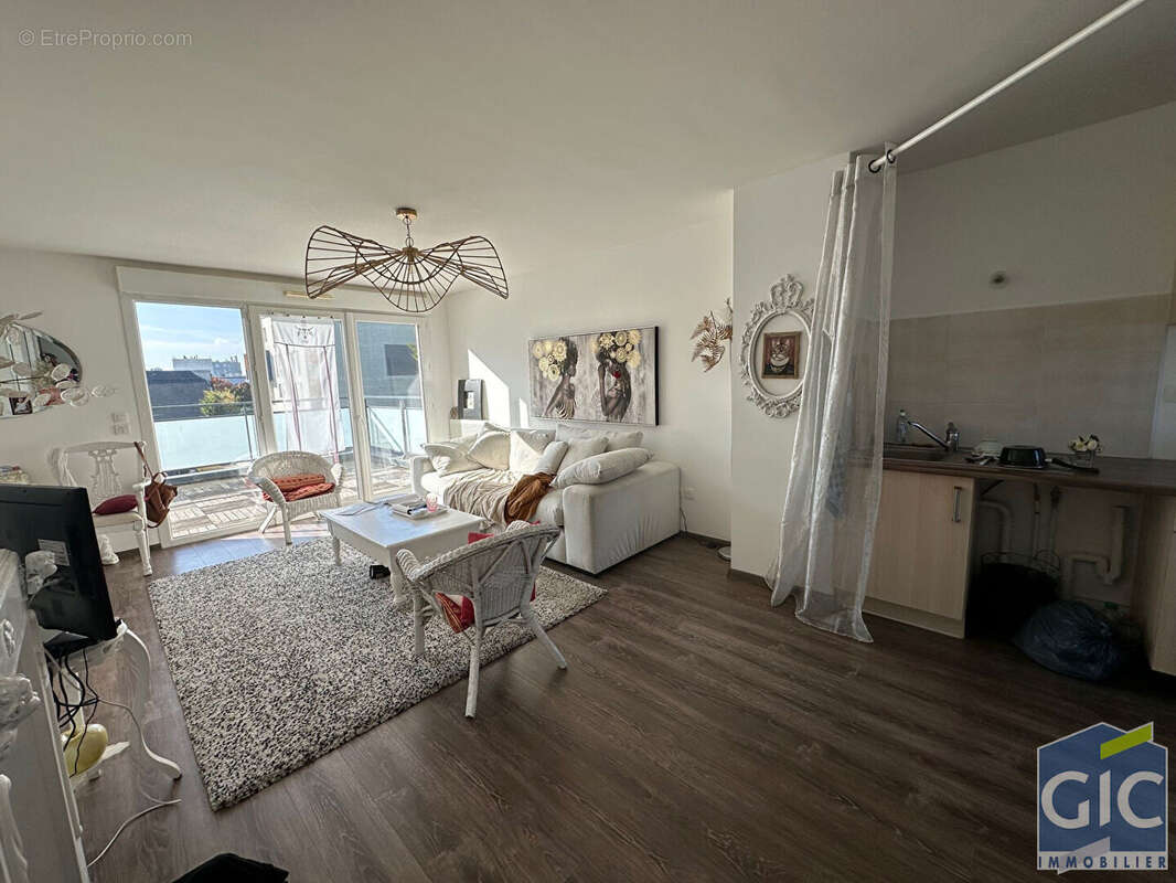 Appartement à HEROUVILLE-SAINT-CLAIR