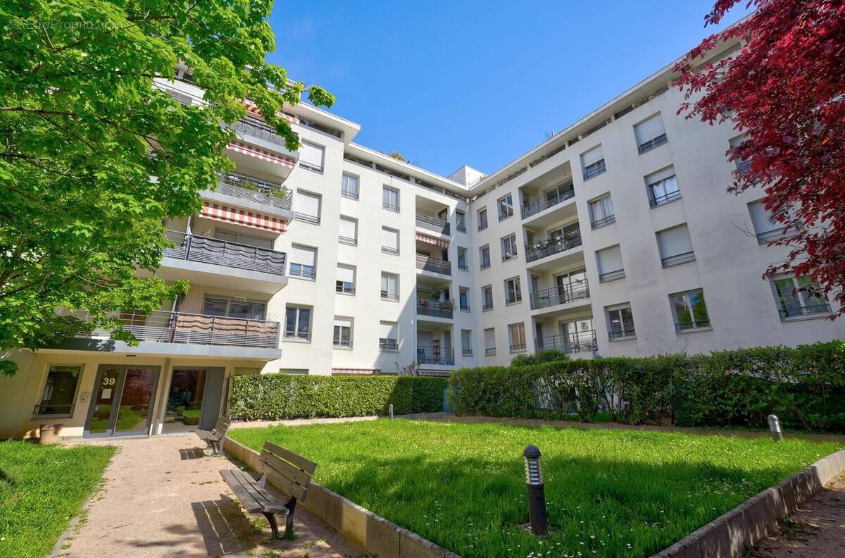 Appartement à VILLEURBANNE