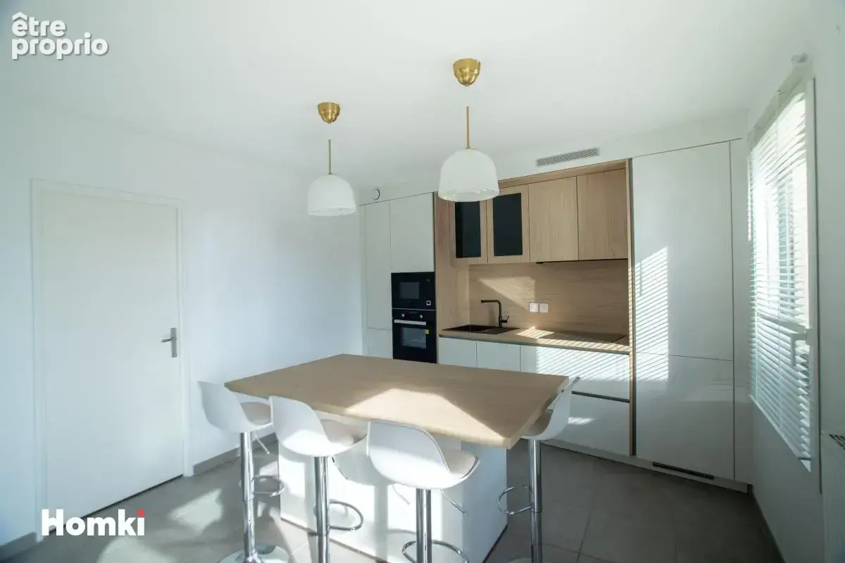 Appartement T3 – 75 m² – Dernier étage – Terrasse – Parking – Chaponost - photo 5