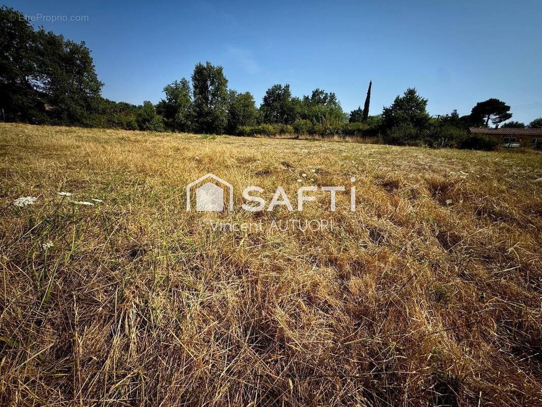 Photo 1 - Terrain à CASTELNAUDARY