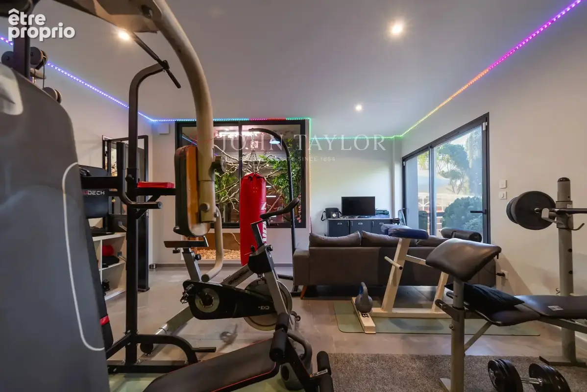 Mollégès — Propriété contemporaine de 350 m² avec piscine et pool-house, entre Alpilles et Luberon - photo 17
