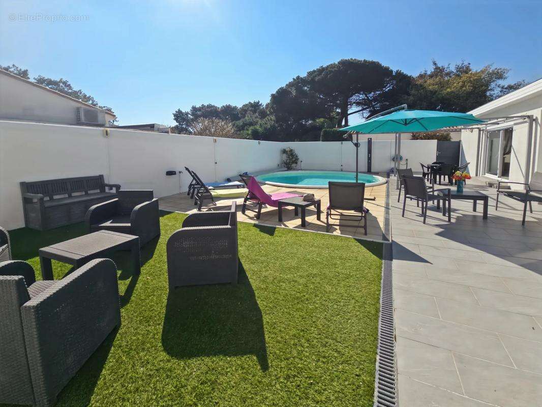 Maison à SAINTE-MARIE-DE-RE