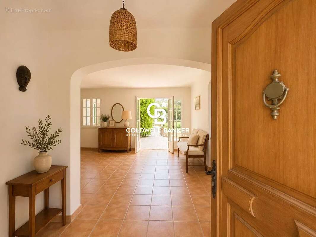 Villa de plain pied Le Cap Brun - 83 000 Toulon - photo 5