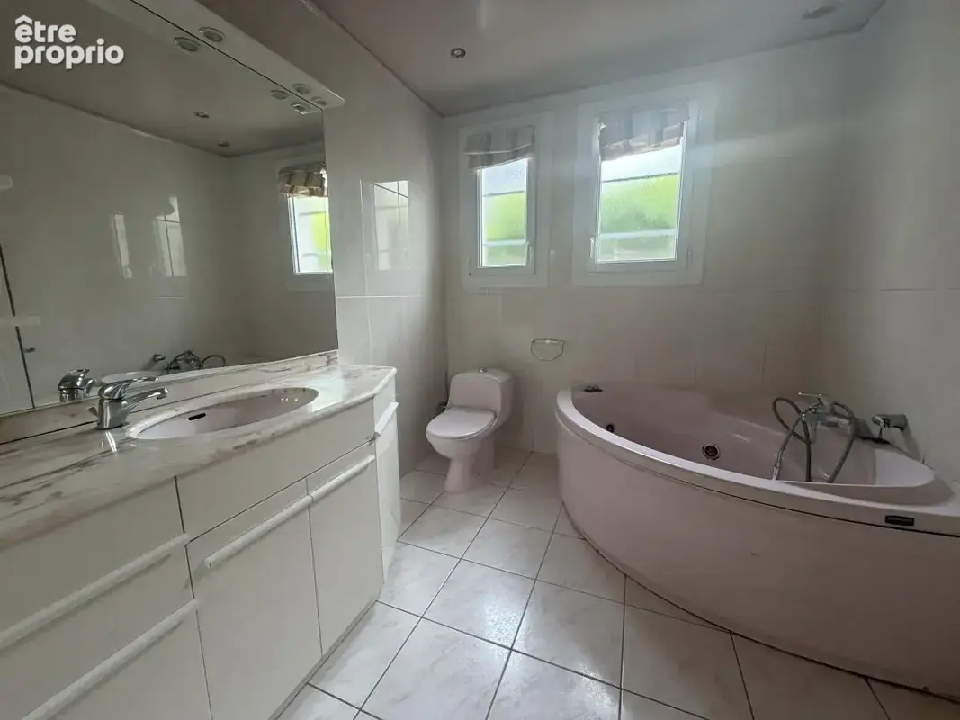 Maison 91 m² à Prinquiau  - photo 8