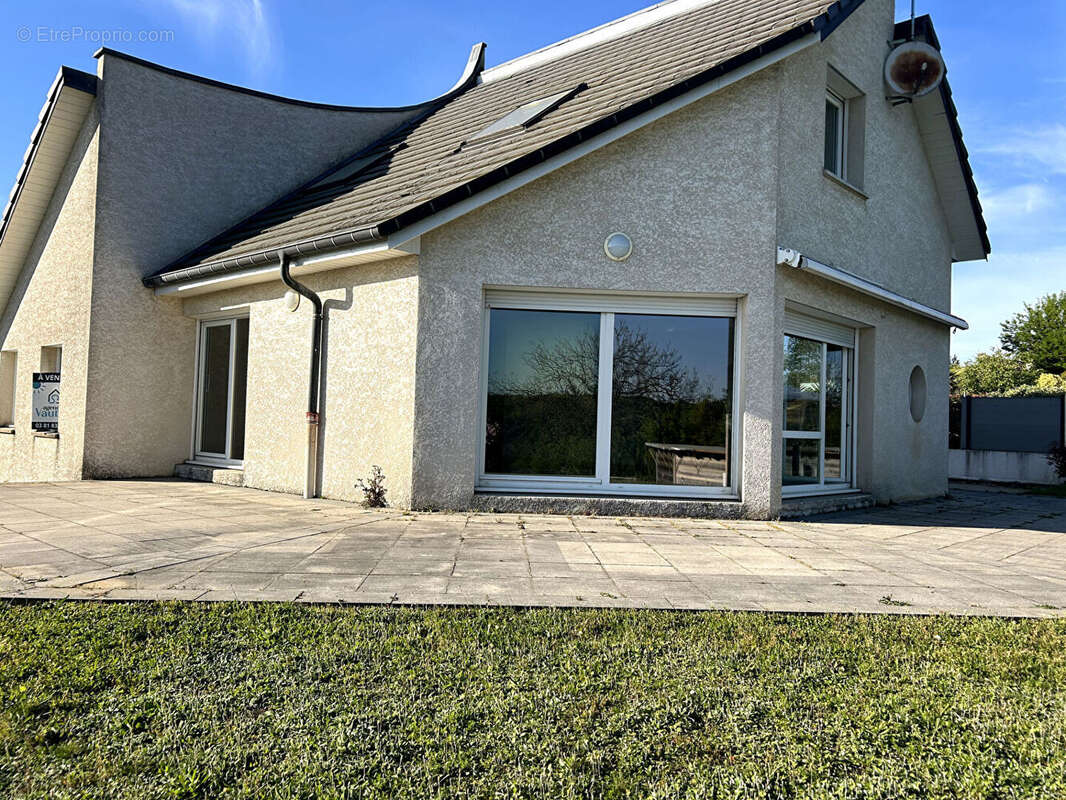 Maison à PELOUSEY