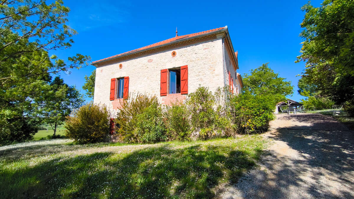 Maison à CAZES-MONDENARD